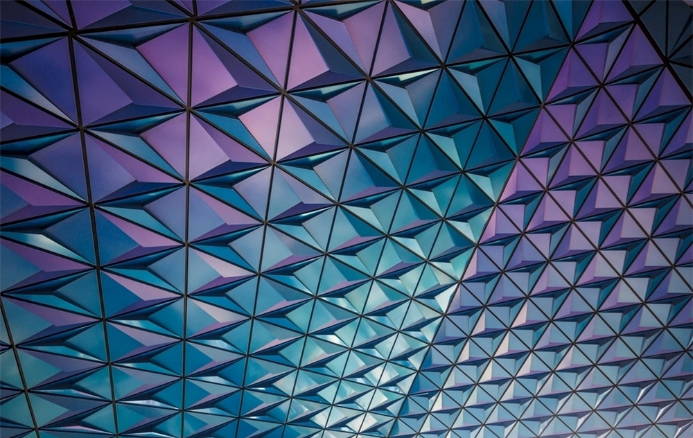 幻彩变色龙铝单板