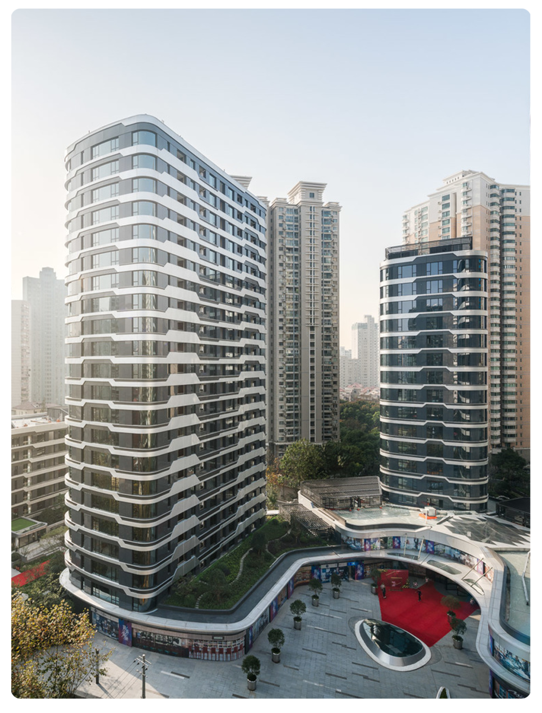 高端住宅立面：超流体曲线设计手法