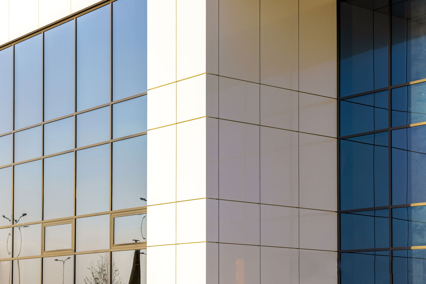 解决铝板平整度的关键方法(一)