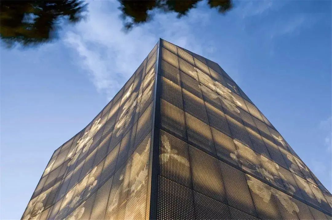 建筑的朦胧之美——半透明材料在建筑的应用