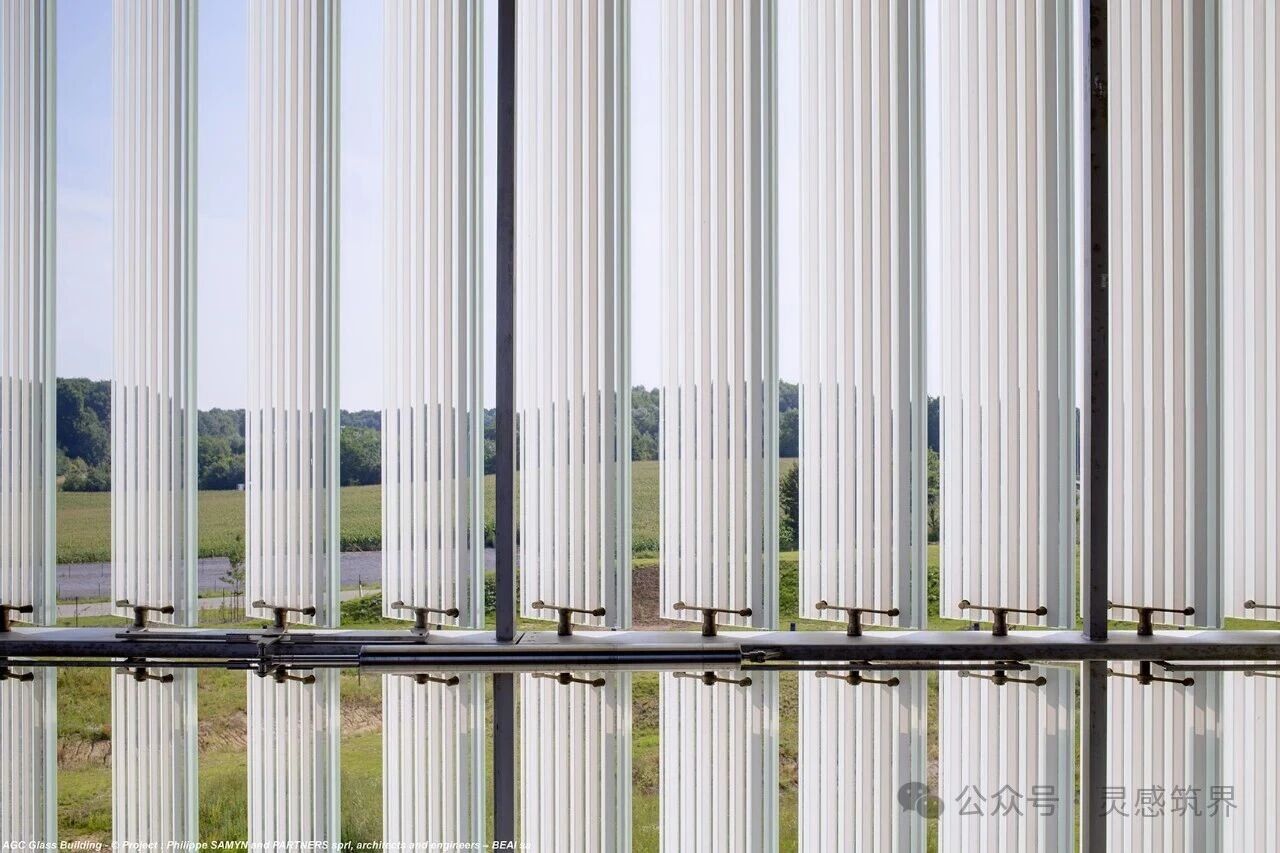 教你用栅格打造充满的设计立面（一）